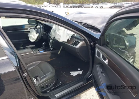 2015 Hyundai Genesis 3.8 z USA, uszkodzony, nr VIN KMHGN4JE7FU055172